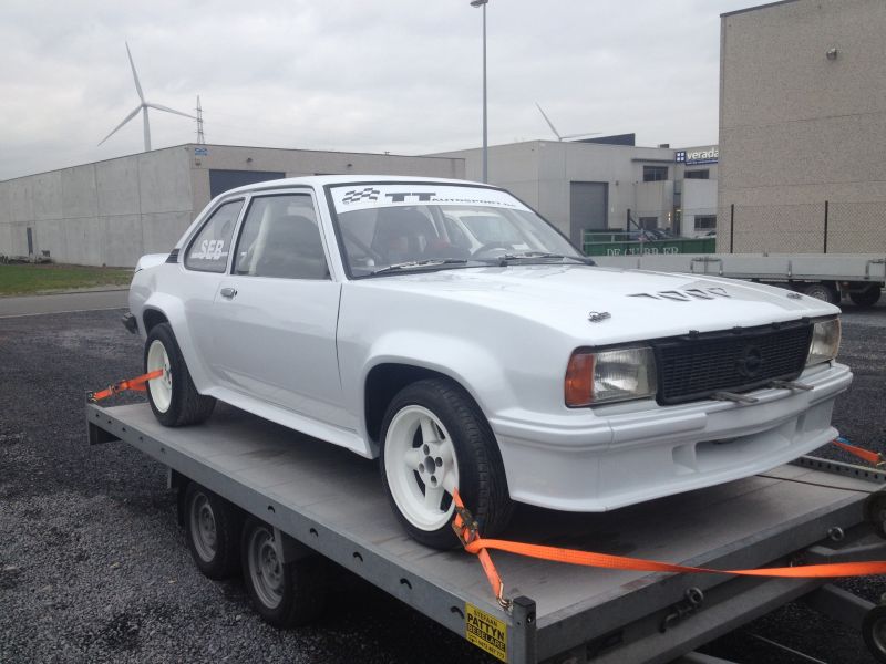 Opel Ascona 400 replica